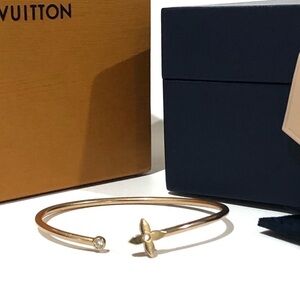 Louis Vuitton 18k Pink Rose Gold and Diamond Idylle Blossom Twist Bracelet Cuff